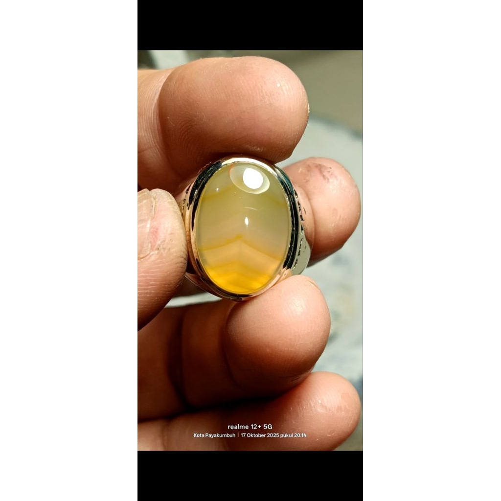 batu akik junjung derajat