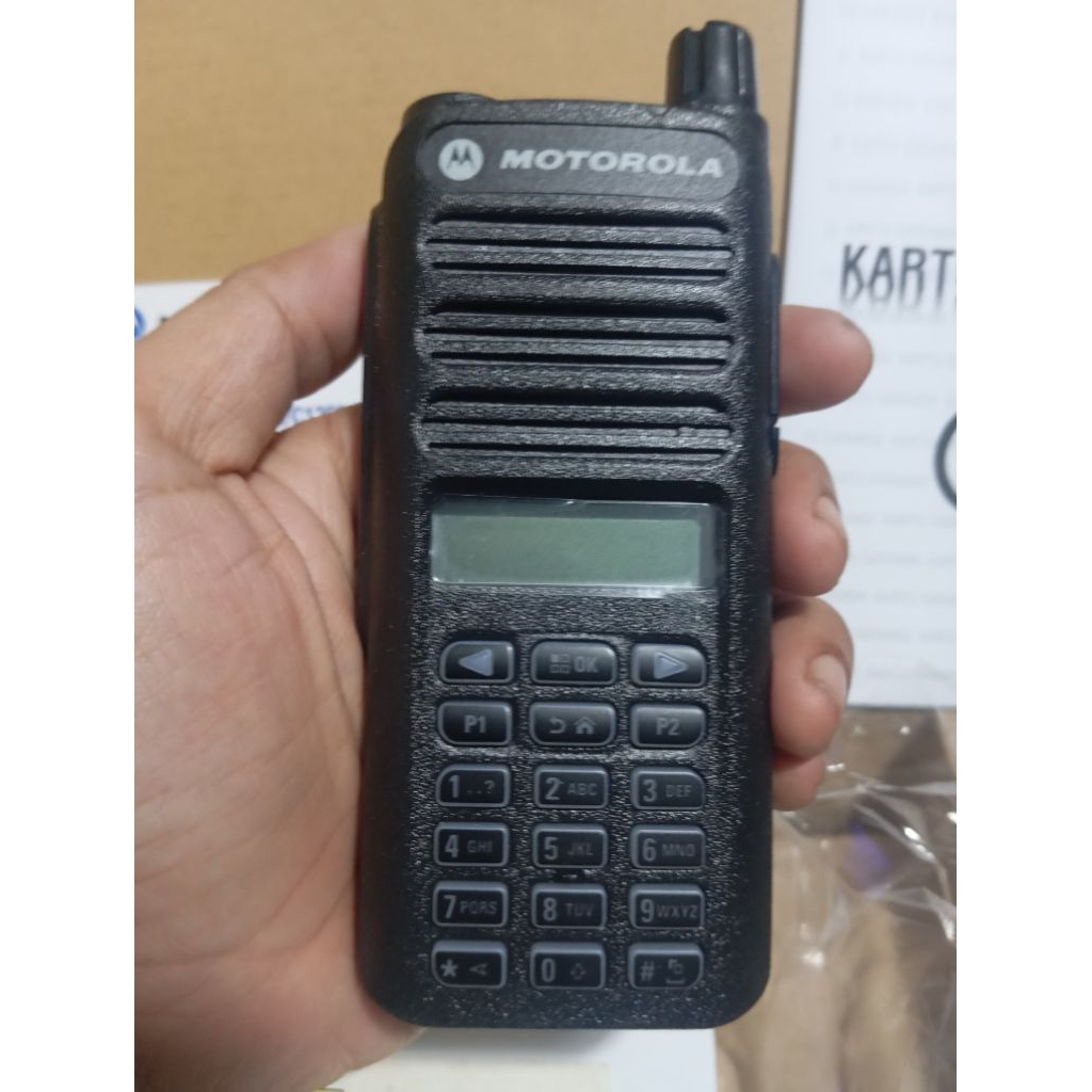HT HANDY TALKY MOTOROLA XIR C2660 350-400Mhz VHF FKP