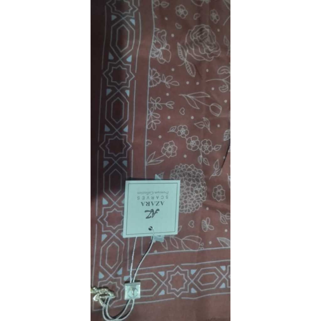 Azara - Super Fashion Hijab (110 x 110)