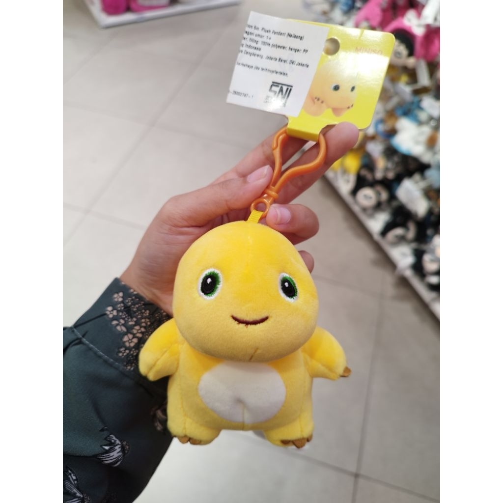 GANTUNGAN BONEKA NAILONG MINISO ( baca deskripsi)
