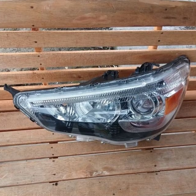 headlamp lampu depan Mitsubishi Outlander sport HID