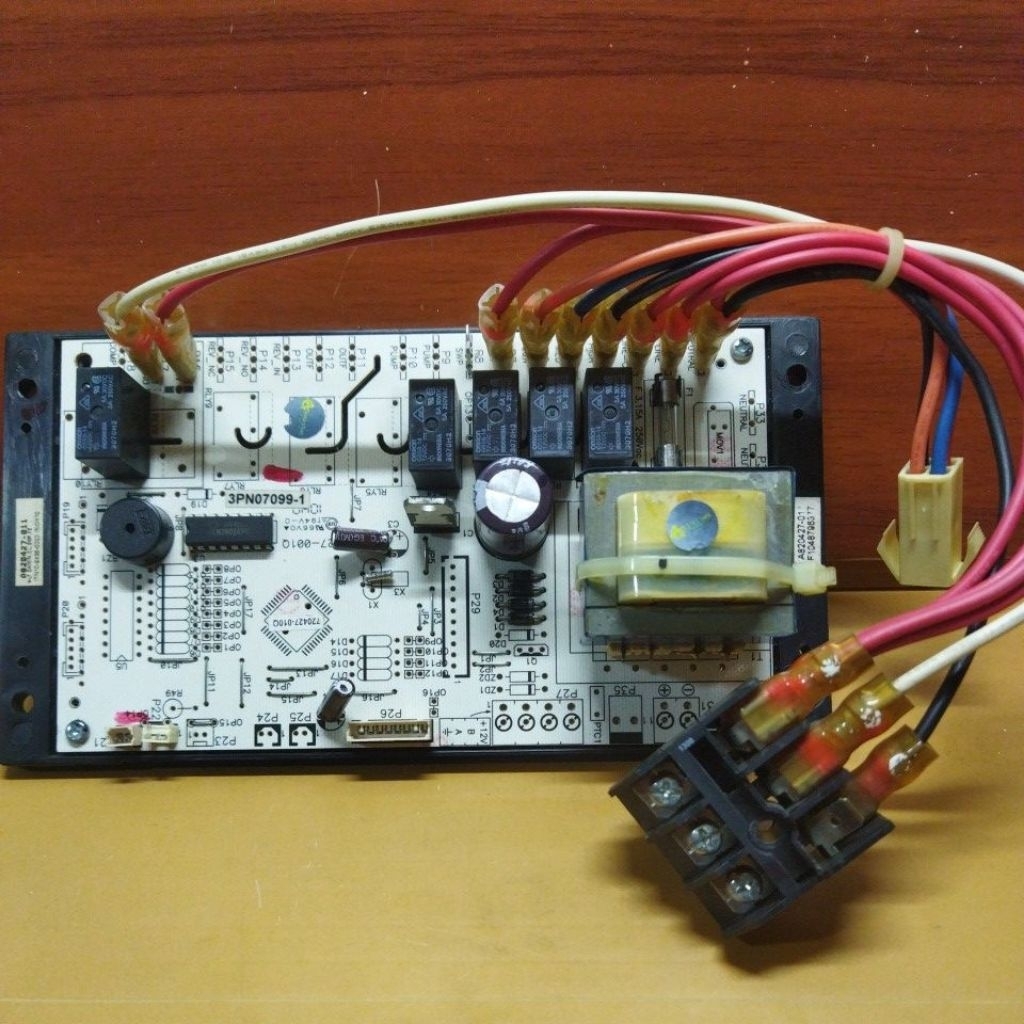 PCB modul AC split duct McQuay york Daikin original part