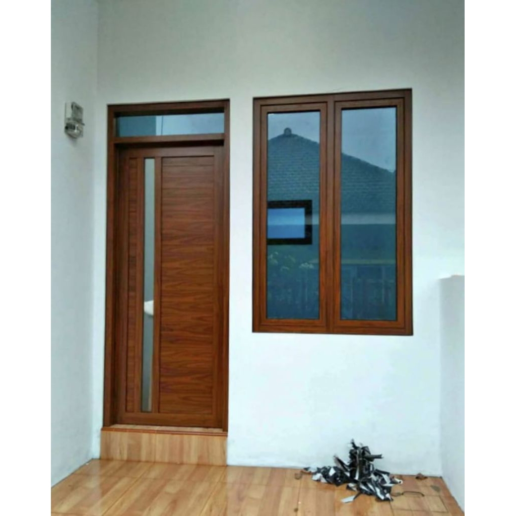 pintu-expanda-aluminium-urat-kayu