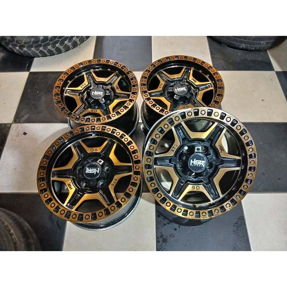 VELG MOBIL BEKAS RACING HSR PELEG MOBIL XTS HSR RING 15 X8 5X114 ET15 VELG UNTUK MOBIL INNOVA TERIOS