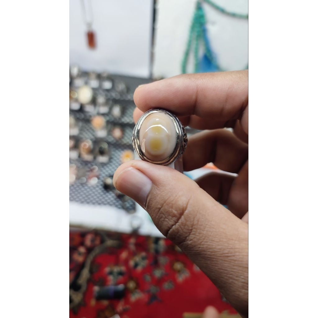 batu akik motif angka 8