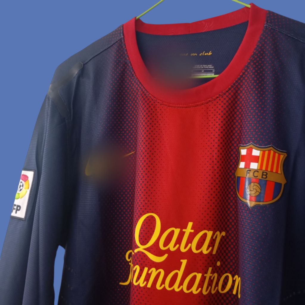 Barcelona Home 12/13 Ls Player Issue