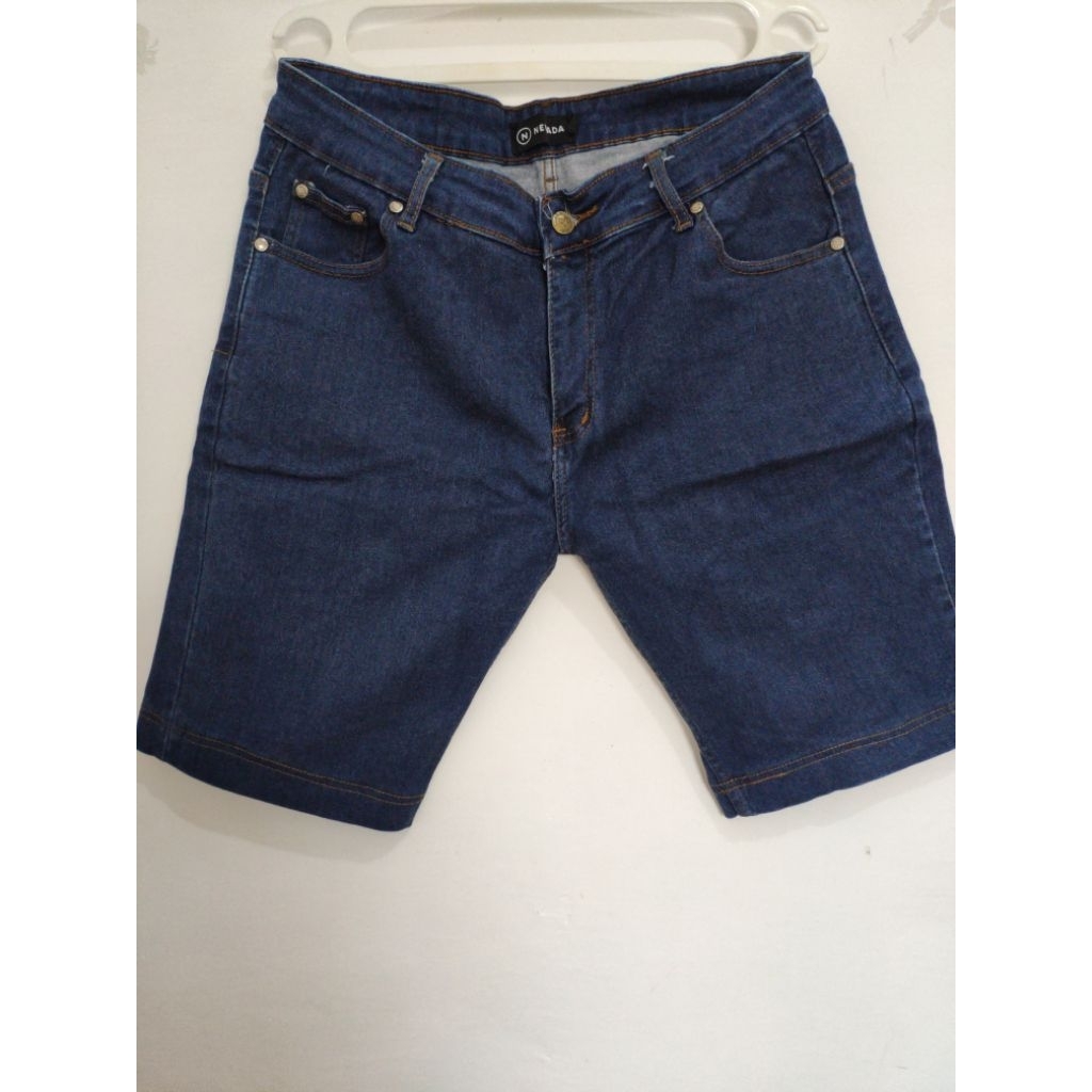 Celana Jeans Nevada Biru Navy Pendek Cowok Pria