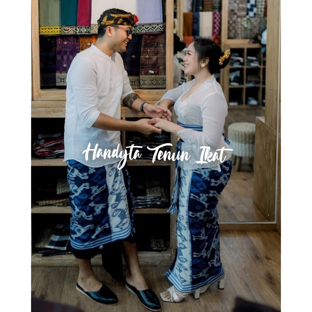 Set Couple Blanket Pakaian Adat Bali