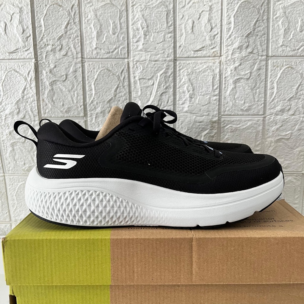SEPATU SKECHERS PRIA SKECHERS GO RUN SUPERSONIC MAX 246086 SPORTY RUNNING ORIGINAL COD