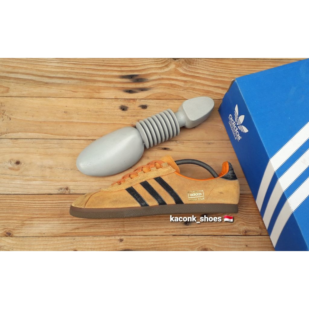 SEPATU ADIDAS TRIMM STAR PUMPKIN