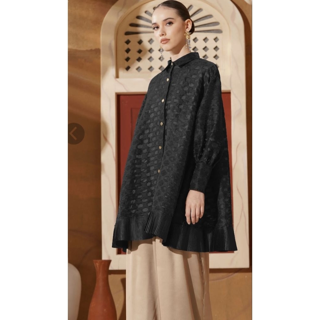 Monogram Organza shirt Buttonscarves |Bergo Tapis Slip on Buttonscarves Red Merah