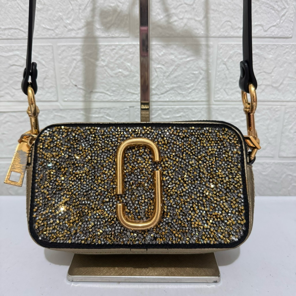 tas sling bag MJ marc jacobs auth original. tas snapshot MJ crystal. bling bling gold