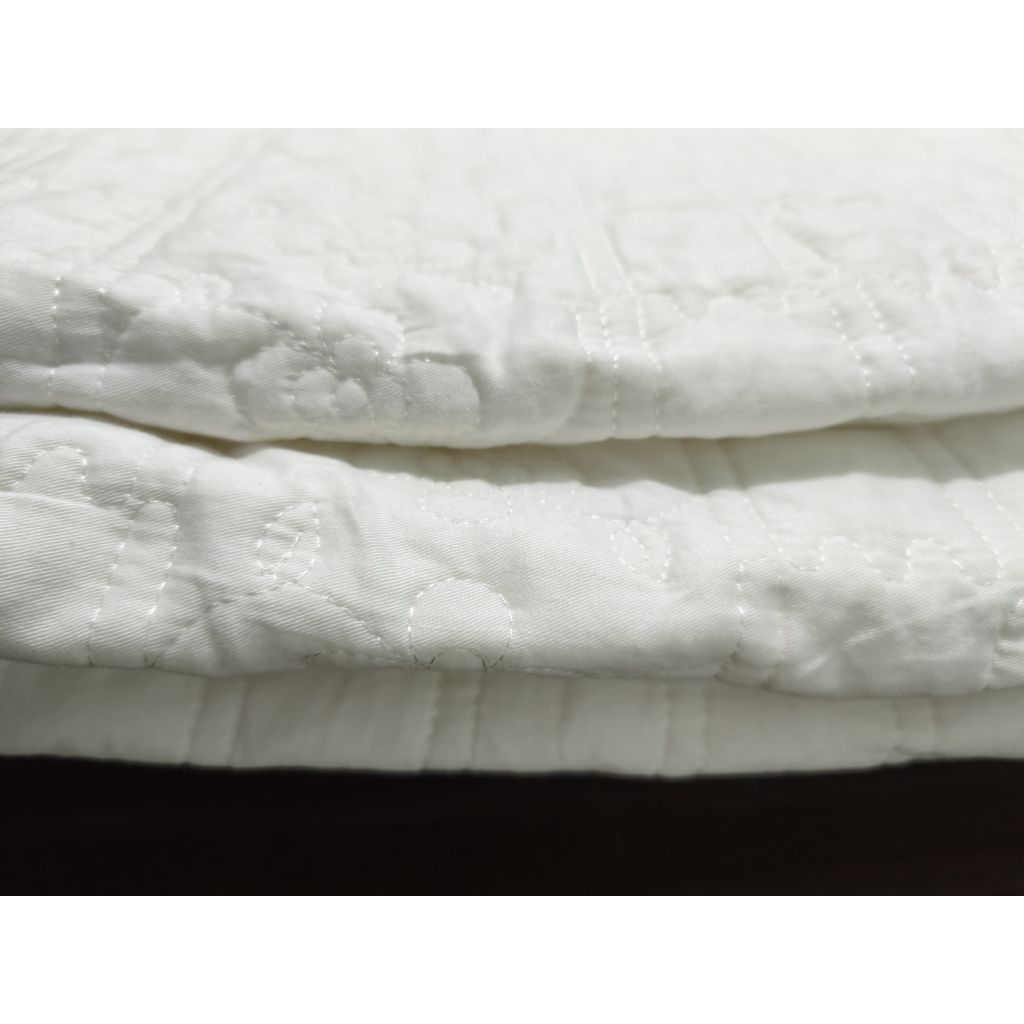 pl sarung kasur putih bahan katun quilting berdakron 150x200 tinggi 5 cm