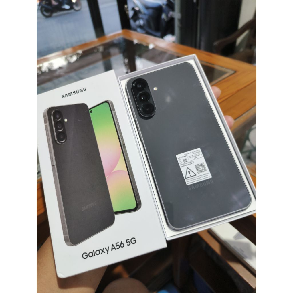 samsung A56 12/256 second