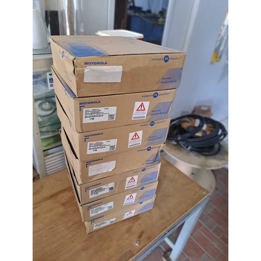 Ht Motorola CP1660 VHF Original Walkie Talkie Motorola Cp 1660 Vhf Seperti Baru Frekuensi Vhf 136Mhz