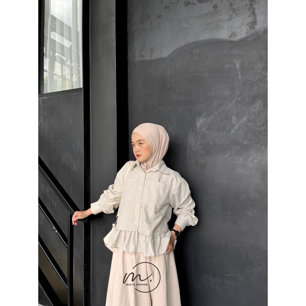 ELLENA BLOUSE | korean blouse basic stripe rempel bawah crop BY MULLYACOLLECTION