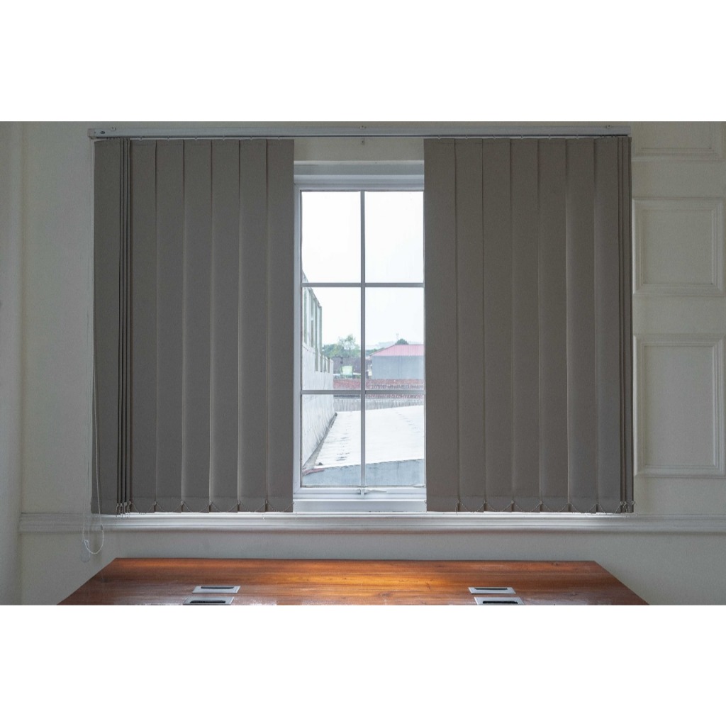 Onna Blue - Vertical Blind system chain Blackout - Tirai kantor & rumah modern