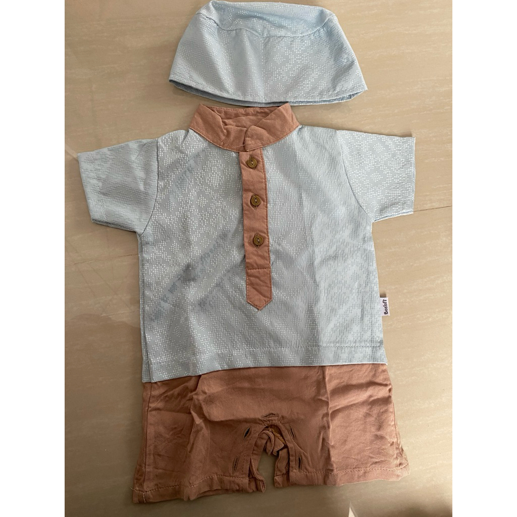 PRELOVED beeloft baju muslim koko bayi 0-6 bulan