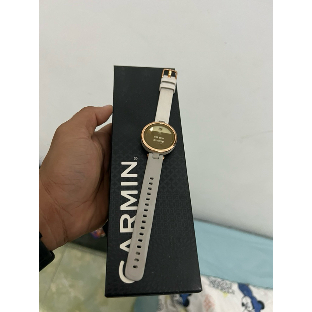 jam tangan pintar smartwatch wanita second bekas seken Garmin Lily Silicone 1 satu