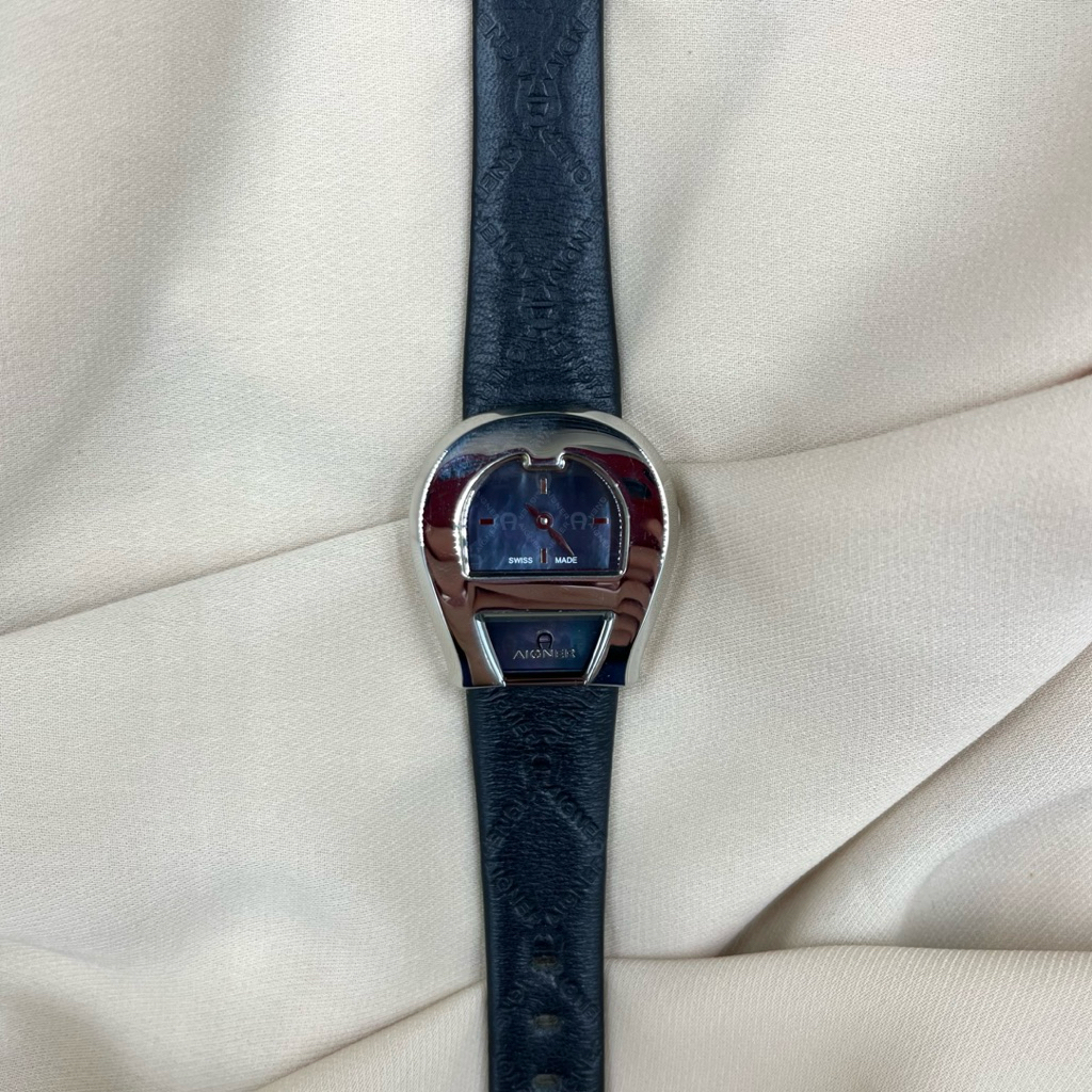 Jam Tangan Aigner Wanita A39332 Black