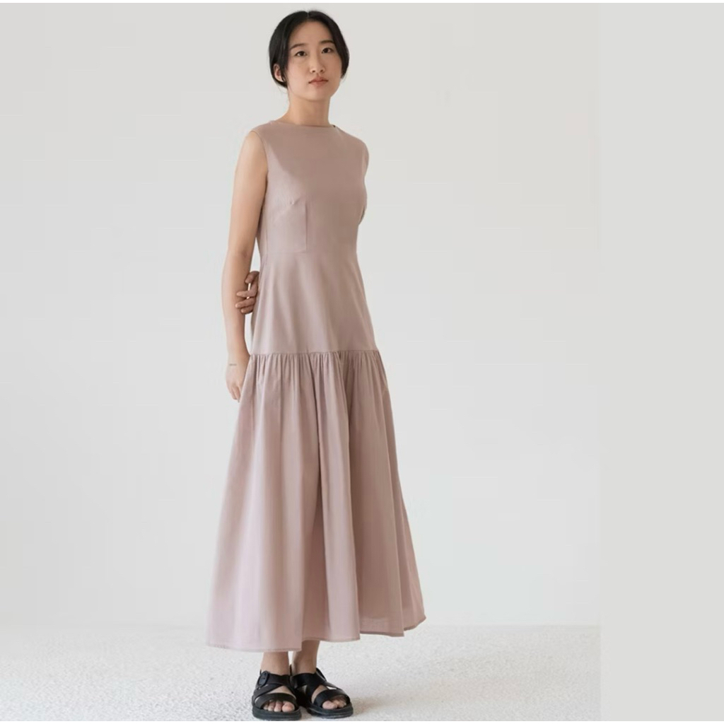 Spire dress by Inkano