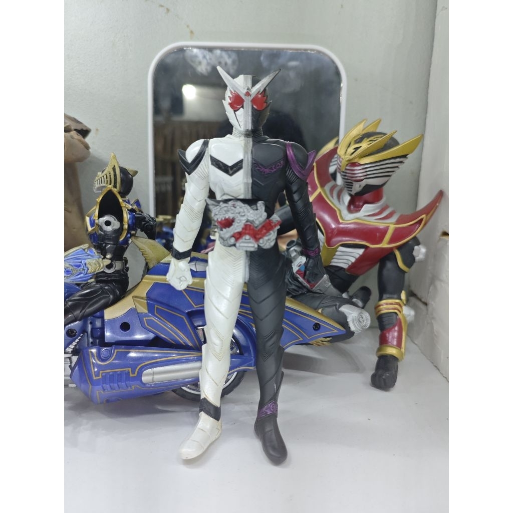 Action Figure Kamen Rider W Fang Joker 17 CM