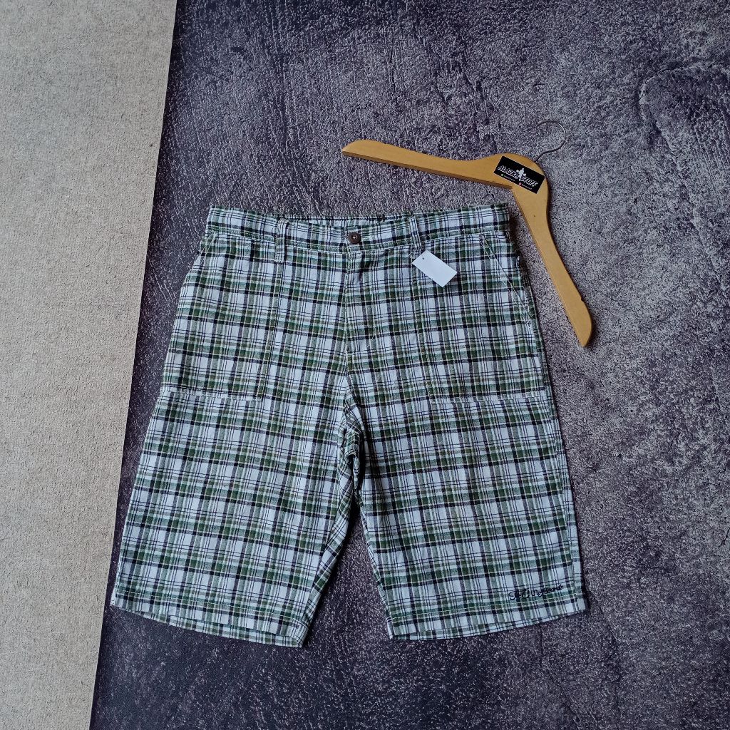 Short Pant T&C Surf Designs sz 32 ((CPE40))