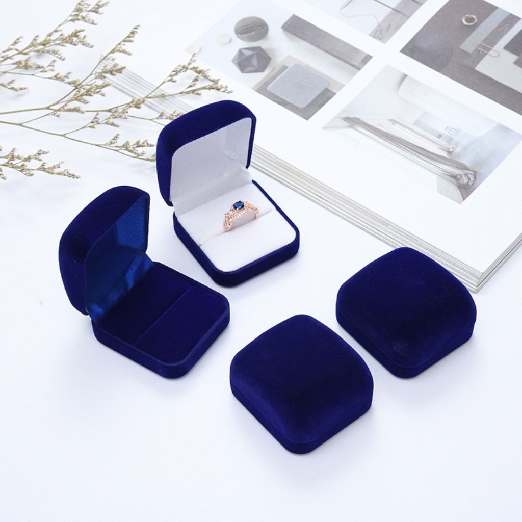 Tempat Cincin - Kotak Cincin Pernikahan & Lamaran Warna Biru Sage Polos Segi 4 untuk 1 Cincin