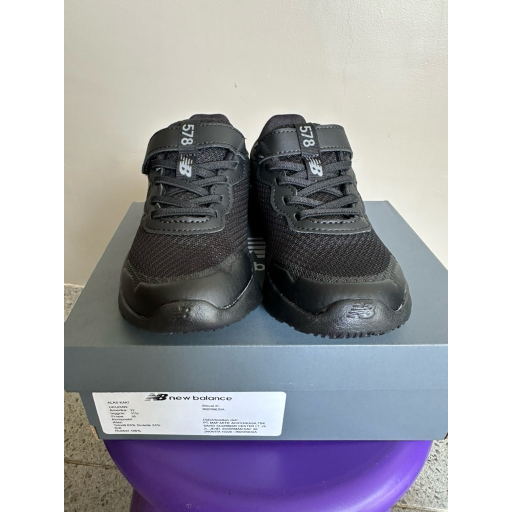 sepatu sekolah anak (new) (balance) uk : 28.5