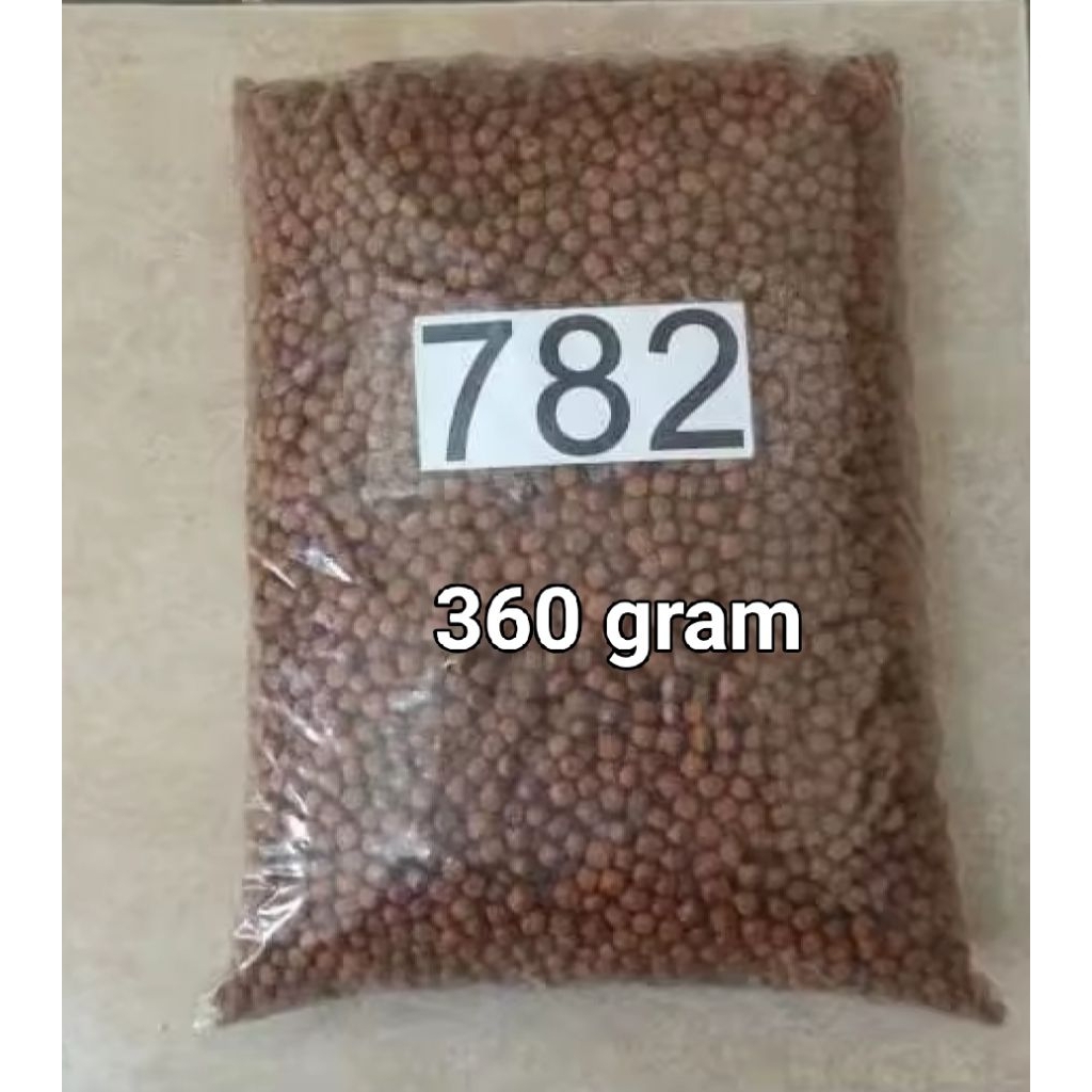 Pelet ikan 782