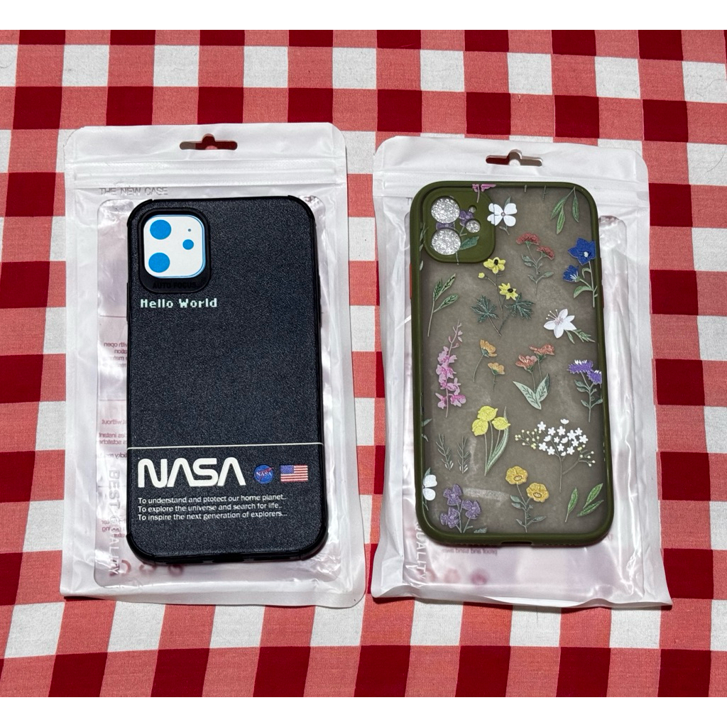 preloved - iPhone 11 case (take all)