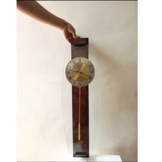 jam dinding elegan AMS by Junghans made in Germany original berkualitas