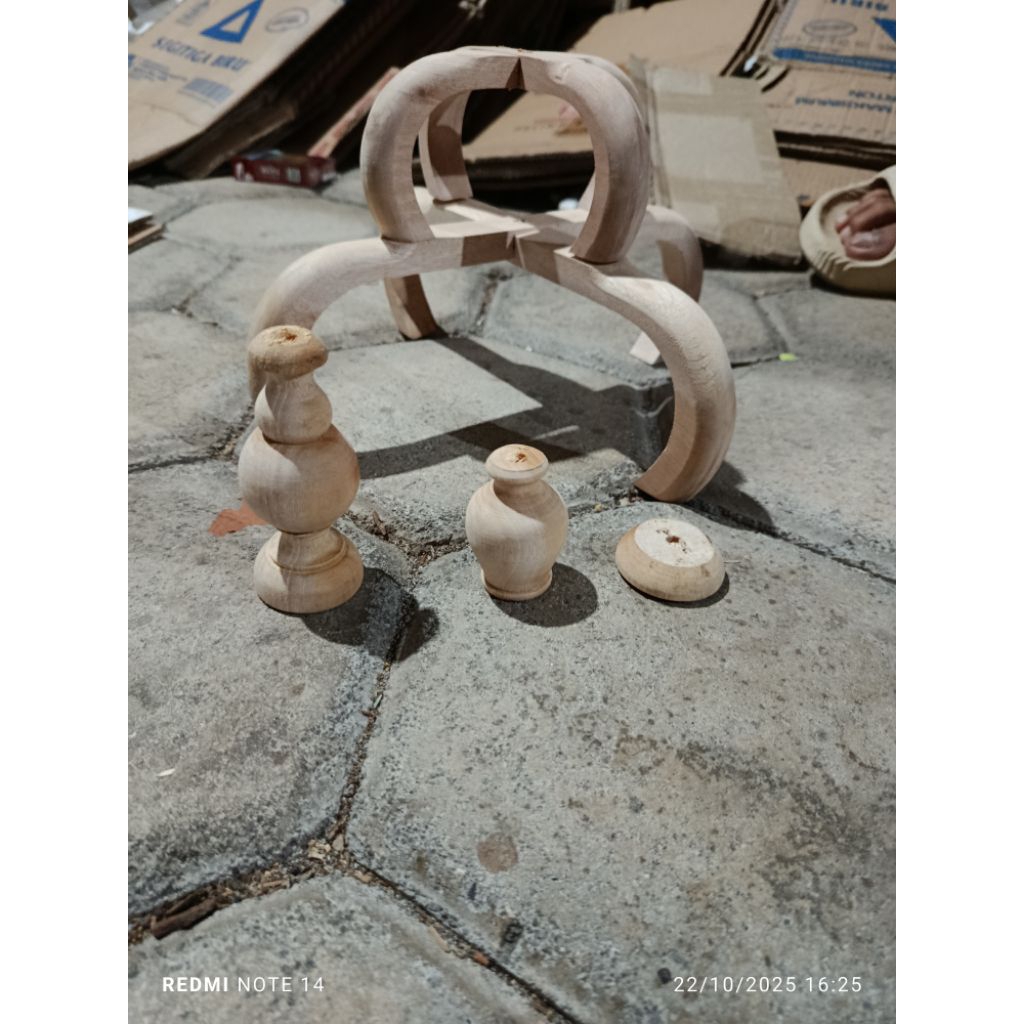 mahkota kayu sangkar murai