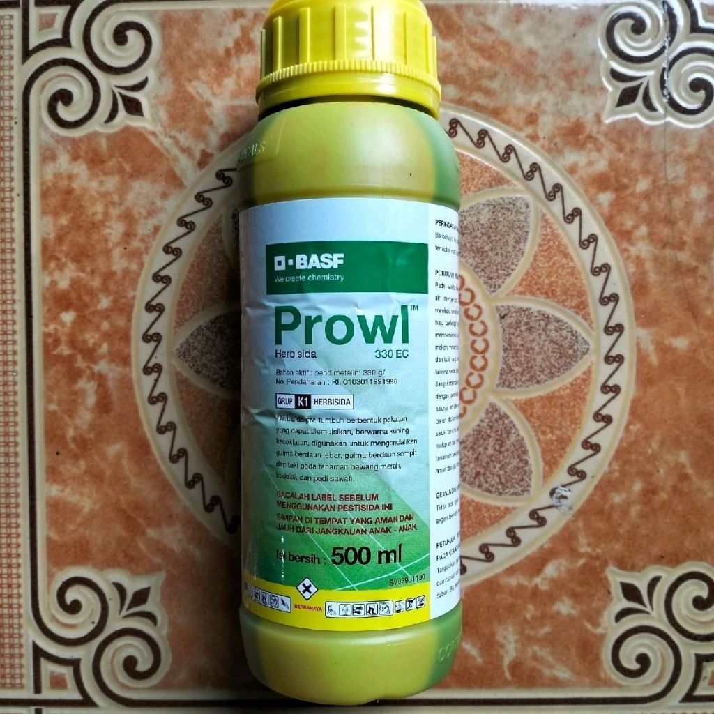 Herbisida Prowl 330 EC Pembasmi Pembeku Biji Rumput Kemasan 500 ml