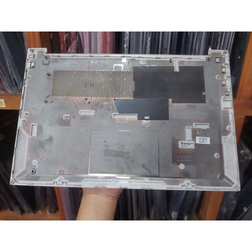Bottom Case HP Pavilion 14-dv0513Tx 14 Inch Silver Second Original Minus Karet Atas Bawah
