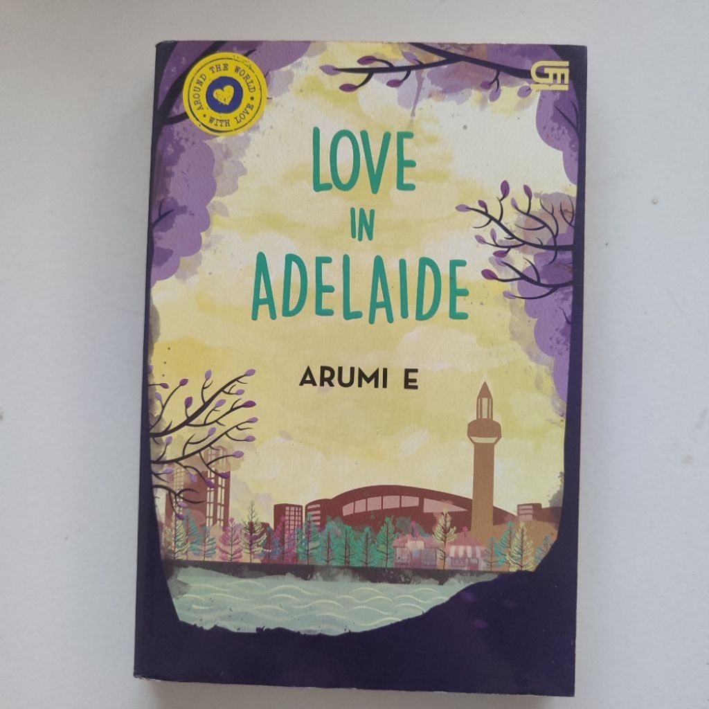 Novel Love in Adelaide by Arumi E (Preloved)
