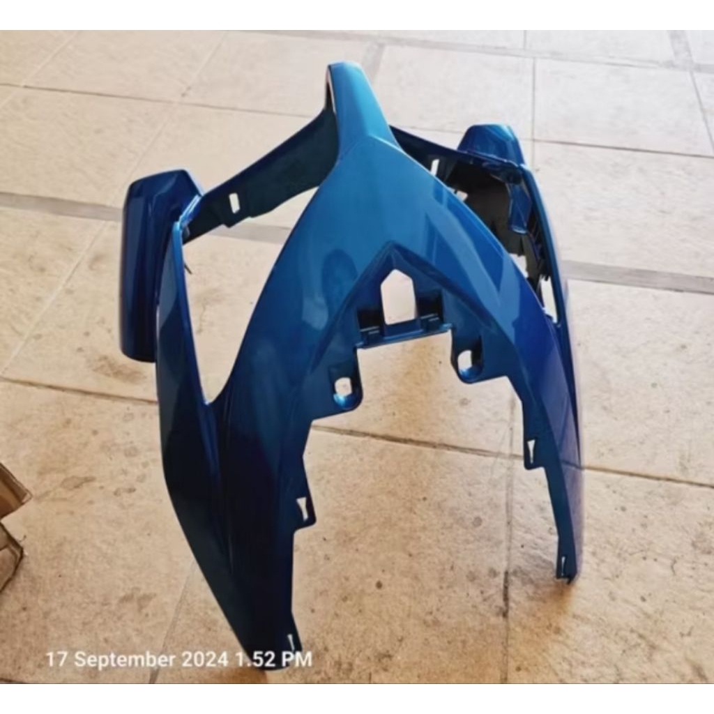 Tameng panel depan Vario 110 karbu biru ORI ahm