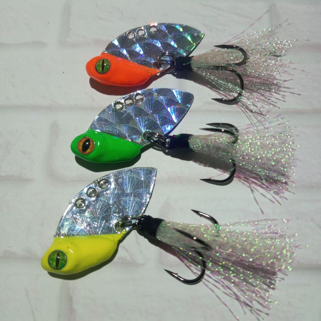 EM LURE hs/half solid,sirip hiu,vibra lure 10 gram