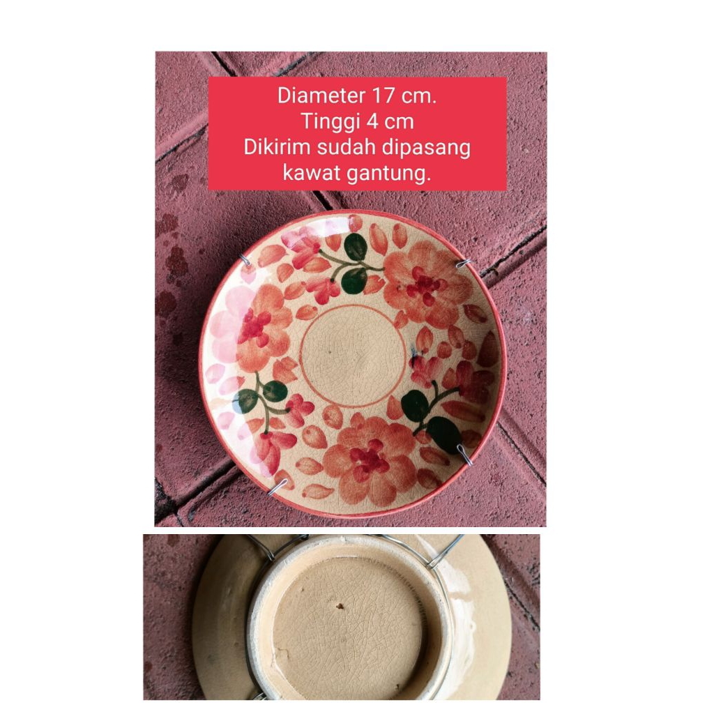 Piring keramik lukis biru putih dan warna untuk dekorasi hiasan dinding