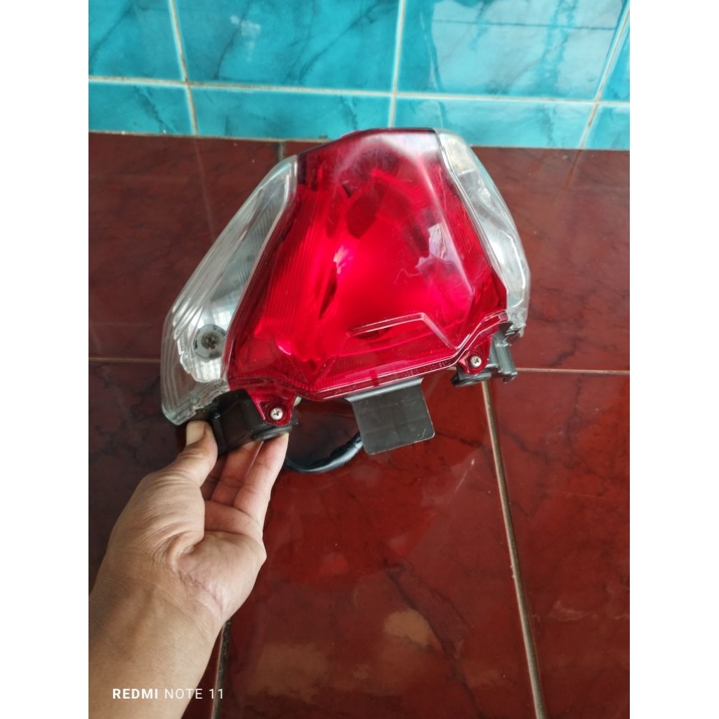 stoplam lampu rem belakang Honda beat fi LED deluxe second original