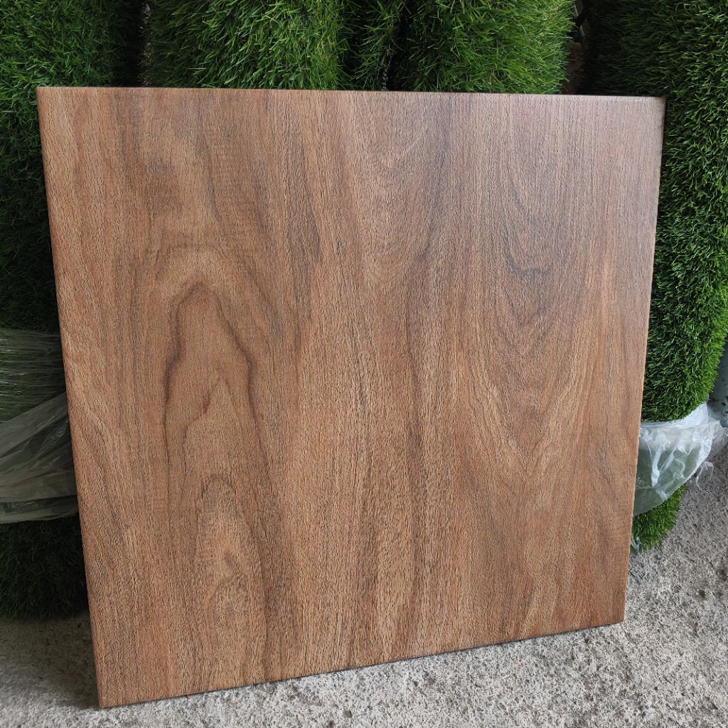 keramik 50x50 serat kayu coklat tua (kasar) keramik lantai/ keramik motif urat kayu/ keramik lantai 