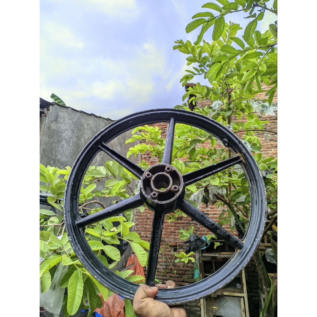 pelek palang 6 depan ahrs for suzuki smash, cristal, shogun ring 17