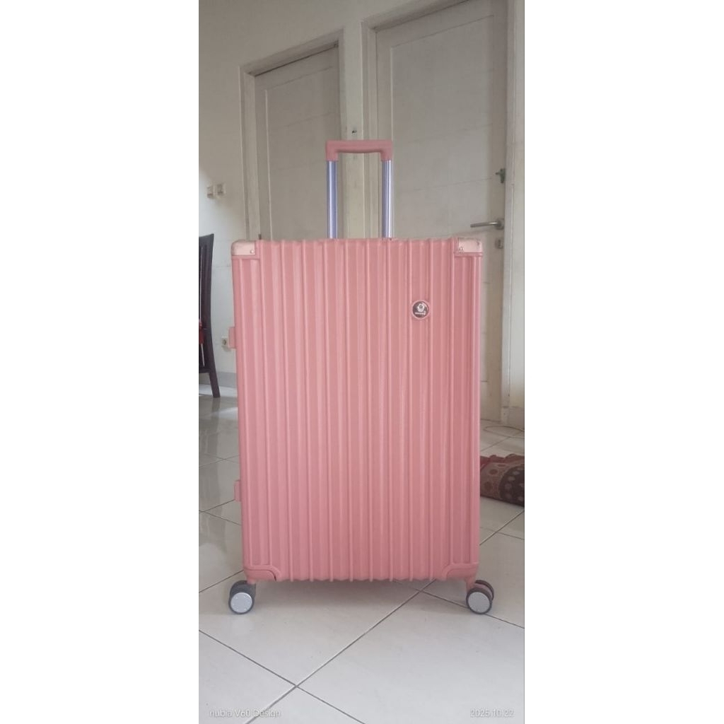 Preloved Koper Roaming 28 Inci (Sebelum Beli Mohon Baca Deskripsi)