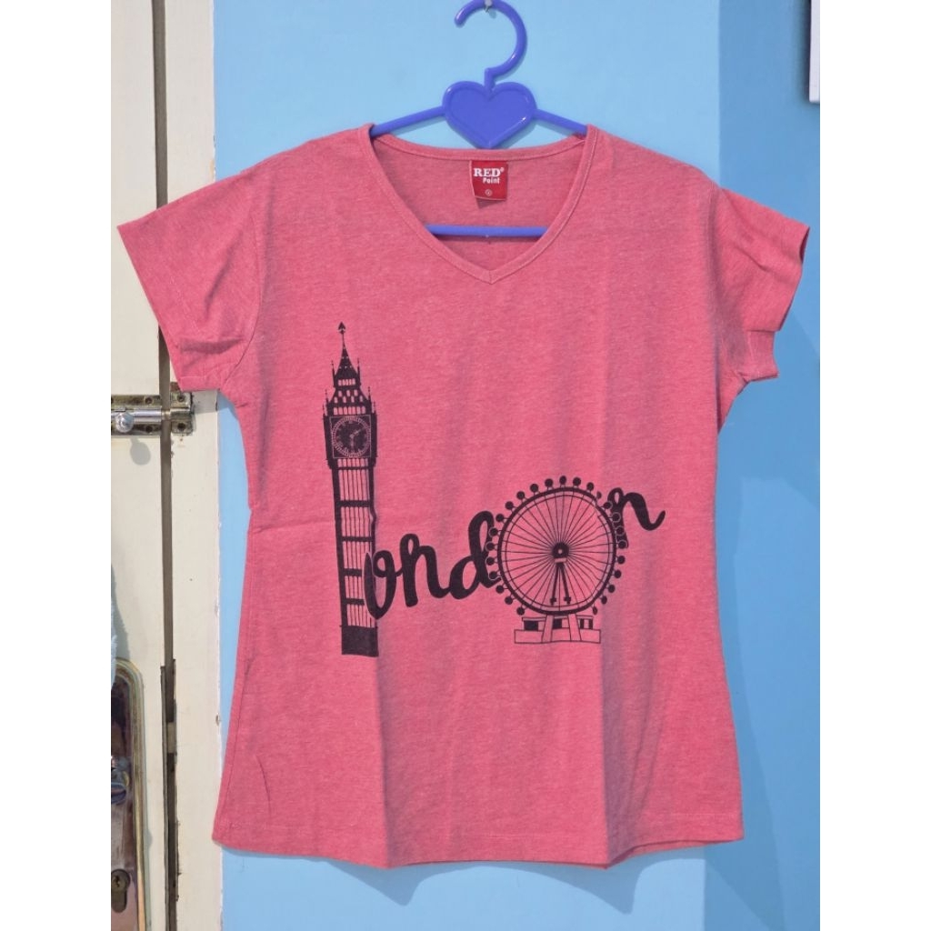 Baju kaos cewe by RED POINT motif london, baju kaos murah