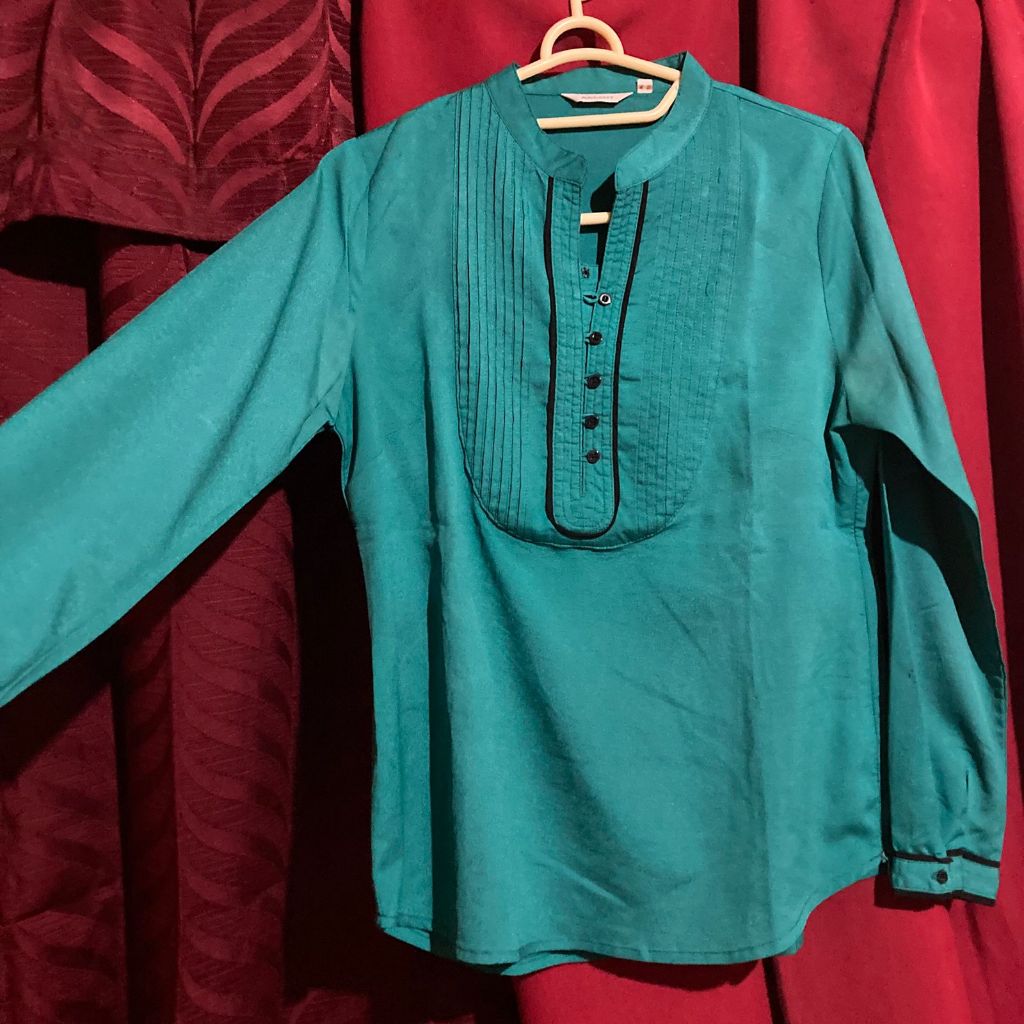 Blouse Accent Preloved