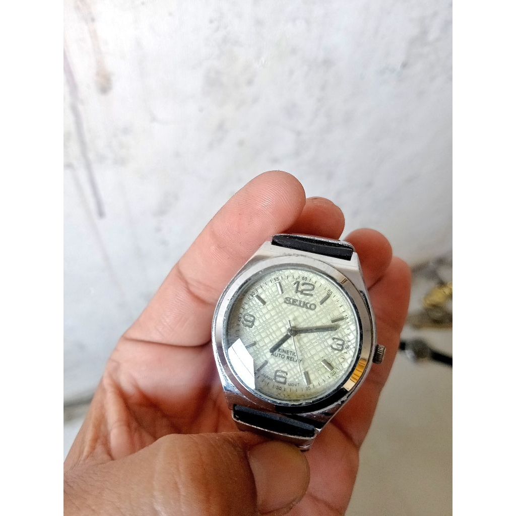 jam tangan seiko kinetic second