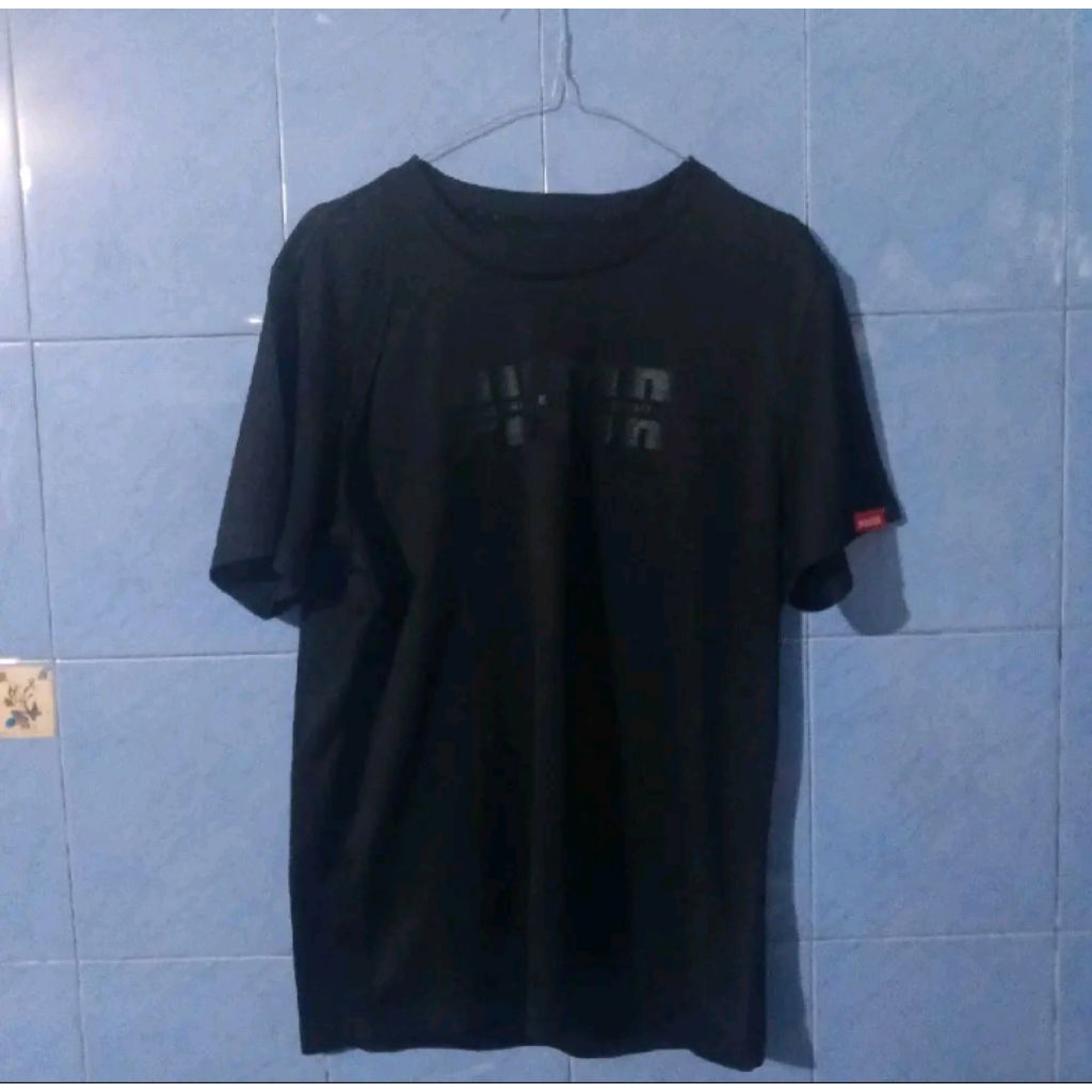kaos olahraga puma all black