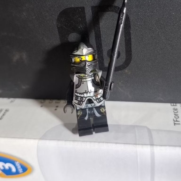 Minifigure Lego Ninjago Cole ZX Second Original