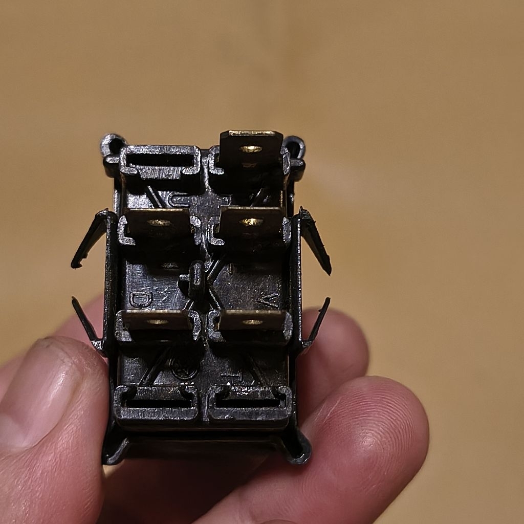 saklar piano Lampu Jauh Fiat 124/ fiat 125