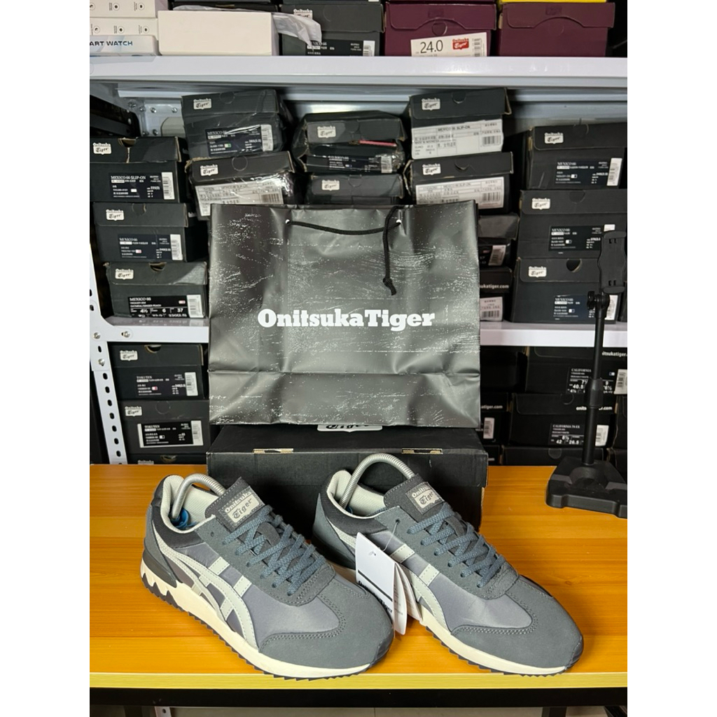 onitsuka California original Made in Vietnam